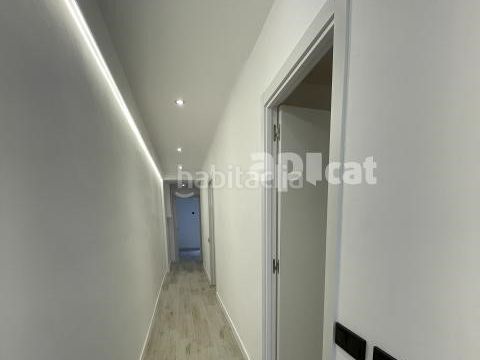 Foto 6ac9d6c9-e07b-4d59-9325-ccf3cc7e1110. Etagenwohnung in vicenta escoda 13 in Centre Viladecans