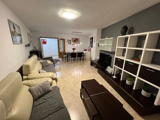 Lloguer Pis a Carrer de l'hort d'agustí 6. Se alquila piso en la mejor zona de llíria