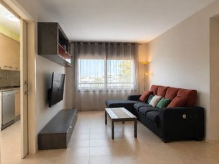 Piso en Carrer de sarajevo 111. Piso en venta, 135 m construidos, 3 habitaciones, 1 baño, plaza