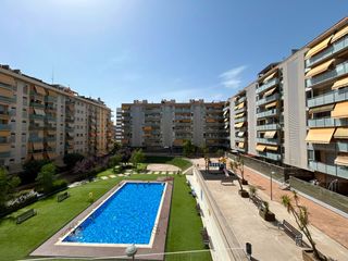 Pis a Carretera barcelona  288b. Piso 89m con parking y piscina