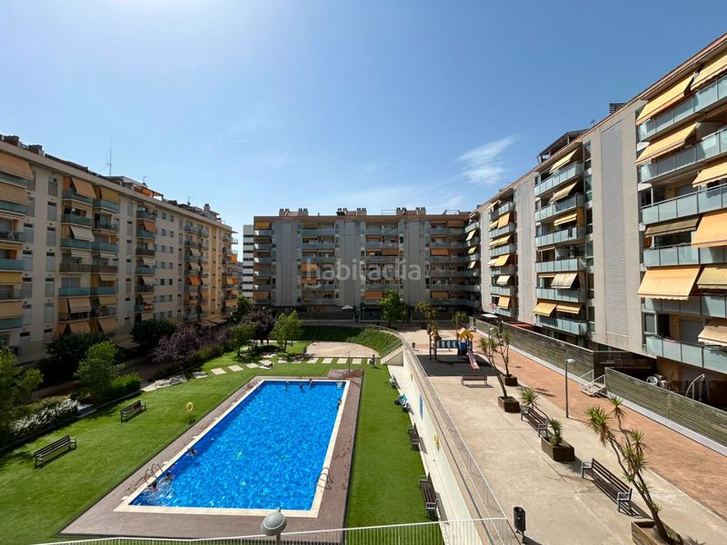 Foto 674d50a5-8cf8-4800-aa97-c50e84cf765a. Piso en carretera barcelona 288b piso 89m con parking y piscina en Barberà del Vallès