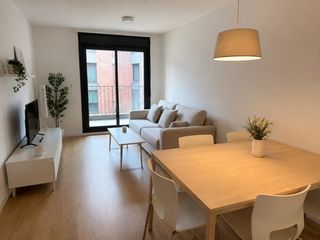 Rent Flat in Avinguda cerdanyola 14. Piso en alquiler en sant cugat del vallès