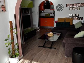 Casa adosada en Calle baltasar gracián 0. Adosado en urbanización, listo para entrar a vivir