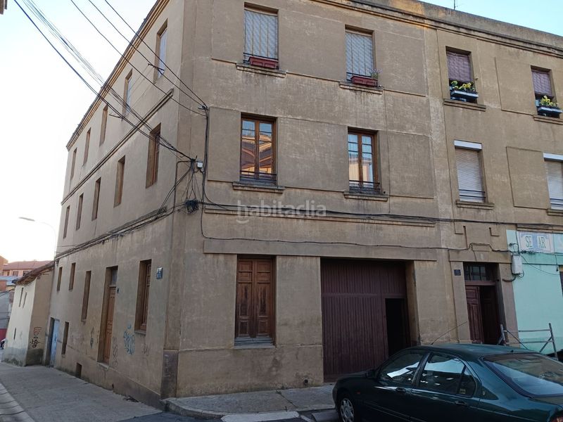 Foto cd301b96-7845-47d9-baf3-a9235e42b1b2. Casa en plaza santa colomba 6 edificio completo en Astorga