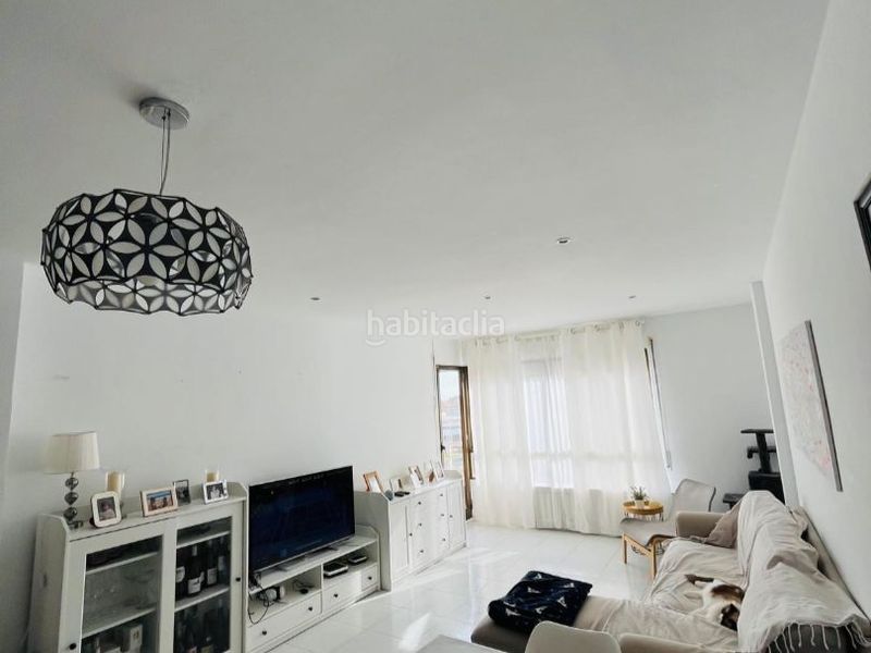 Foto 4ff701e7-5797-4bba-b966-136dc567eda7. Pis a placa d'almoster 3 a Mestral Reus