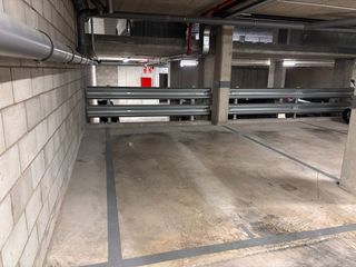 Affitto Posto auto in Avinguda creu de terme 22. Creu de terme alquiler plaza de parking grande para coche + moto