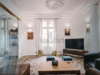 Apartamento en Comtessa de sobradiel  4. Vivienda con carácter histórico