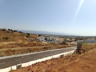 Terreno residenziale in Calle almanzor 3. Se vende parcela en alhaurin de la torre--málaga