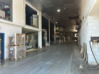 Fabrikhalle in Ctra. de prats de lluçanes 543. Nave en rentabilidad
