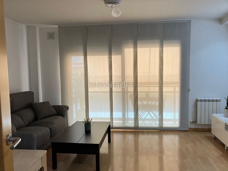 Foto b694e841-63ff-4387-a280-089cd7a15703. Piso en carrer verge de montserrat 35 piso seminuevo en venta en zona ctra.barcelona -tiana – venta directa de particular a particular (sin comisiones de agencia) en Cerdanyola del Vallès