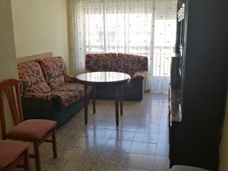 Lloguer Pis a Marruecos 18. Piso estudiantes, 4 habitaciones, ciudad jardin.