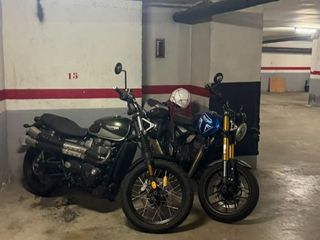 Lloguer Aparcament de moto a Passatge sant benet  11. Plaça de moto