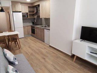 Rent Flat in Poca farina 58. Piso semi-nuevo en l'escala
