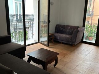 Etagenwohnung in Calle del repeso 7. Apartamento con encanto en mercado central de valencia
