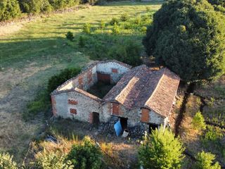 Fondo rustico in Vadoconejo 15. A los pies de gredos, un rincón con infinitas oportunidades.