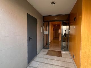 Etagenwohnung in Carrer mossen jacint verdaguer 33