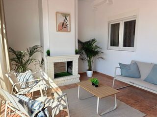Apartamento en Calle cuervo 14. Adosado totalmente reformado con solárium, terraza y nru turísti