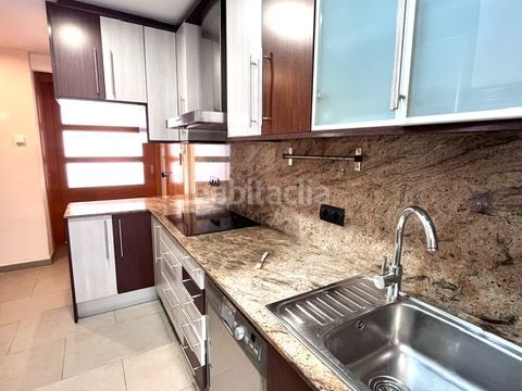 Foto 1ff8bdab-d2da-47e1-be74-f888f3e09f8a. Pis a carrer de pitàgores 1 a Progrés Rubí