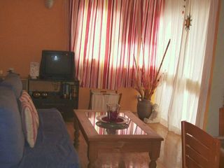 Apartamento en Domenech carles 6. Apto a 120m del mar, fenals-lloret de mar