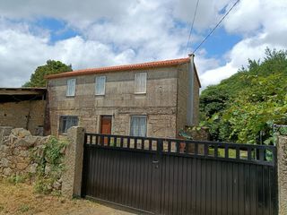 Affitto Casale in Lugar igrexa 9. Casa piedra con finca - 20 km santiago