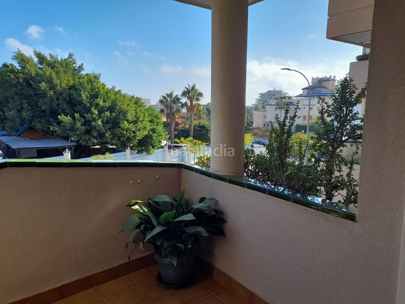 Foto cc90cbca-39ca-4974-9a55-e563a0475642. Apartamento en avenida gandhi 3 apartamento frente a selwo marina en Benalmádena