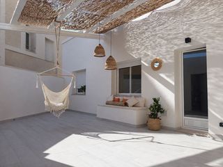 Casa en Mossen domenec 4. Casa totalmente reformada, amueblada y lista para estrenar en el