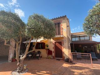 Miete Haus in Cuells 6. Lloguer de una  casa de al cor de l'emporda