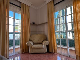 Appartement à Poetas españoles  3. Apartamento, armeñime, se vende