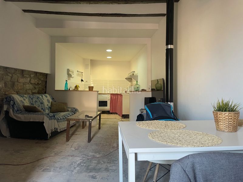 Foto 5513f940-0c43-4871-bd66-eac6c91953b6. Casa a mayo 1 a Calaf