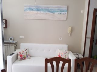 Location Appartement à Rebordelo 6. Cómodo apartamento de septiembre a junio
