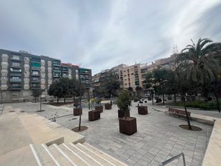 Miete Geschäftsraum in Carrer joan miró 10. Local comercial de 96 m² frente a la plaça de joan xxiii – matar