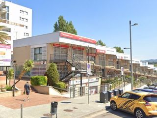 Local Comercial a Monistrol 1. ¡gran oportunidad para tu negocio! ¡local en venta o alquiler!