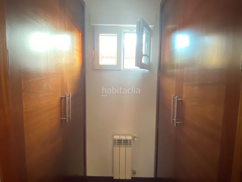 Foto 65ab4434-0ce0-4356-bca2-848506ac71fc. Alquiler chalet en lugar castro nucleo 96 se alquila de septiembre a junio vivienda unifamiliar en perfecto estado. en Ferrol