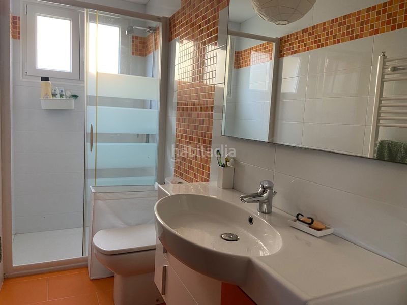 Foto 92378934-01e9-49ef-a35a-0e8194f0a8d7. Alquiler chalet en lugar castro nucleo 96 se alquila de septiembre a junio vivienda unifamiliar en perfecto estado. en Ferrol