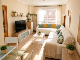 Piso en Carrer de montitxelvo 26. Vendo piso en quatre carreres valencia
