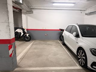 Car parking in Carrer de càceres 13. Parking en rubí