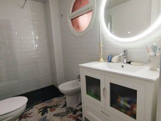 Flat in De la burguera 4. ¡exclusivo bajo con gran terraza en la zona de plaza europa, sal