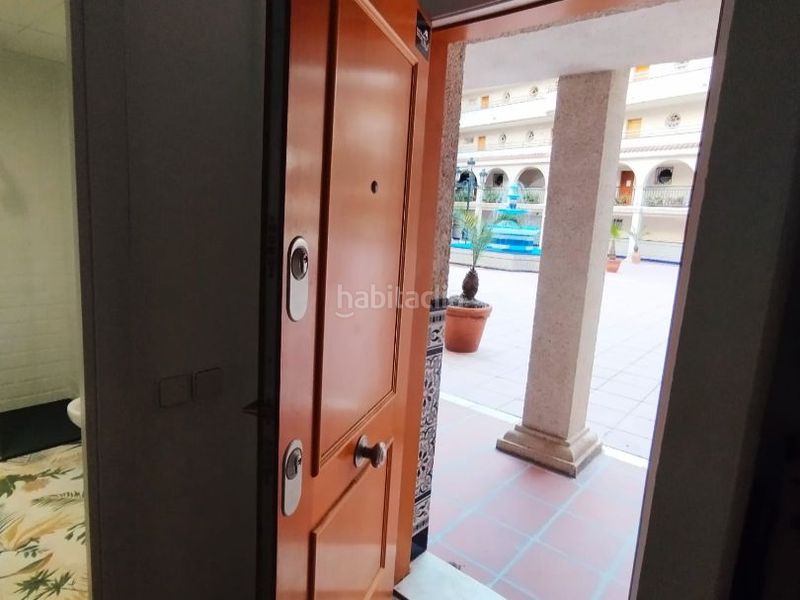 Foto b8fb9358-0cae-47e7-a82c-3e56ebdf5711. Piso en de la burguera 4 ¡exclusivo bajo con gran terraza en la zona de plaza europa, ! abstenerse inmobiliarias en Salou