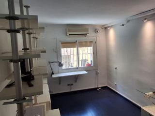Geschäftsraum in Calle d'orio 19. Local comercial acondicionado tipo estudio en badalona – 59.900