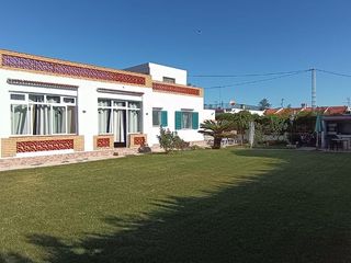 Xalet a Carrer de la surada 7. # chalet a 80 metros del mar en la costa norte de vinaròs