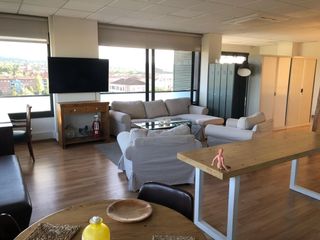 Rent Studio in Avinguda de cerdanyola 73. Espectacular estudio-oficina en pleno centro de sant cugat
