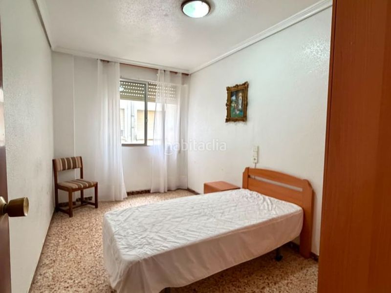 Foto d99d440d-9b08-4019-8027-d02b1ef27324. Alquiler piso en calle maria cases 9 listo para entrar a vivir! espacioso piso con terraza y despensa ! en Onda