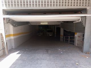Car parking in Avinguda de cornellà 117. Lote de 36 plazas de parking alquiladas inversion inmediata