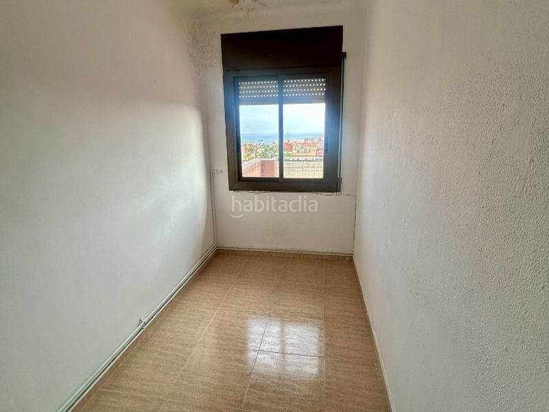 Foto a5ea3fbb-4bd7-4c67-9fb0-8bf7ceb4db9a. Ático en mare alfonsa cavin 5 ático con terraza sin ascensor en Mataró
