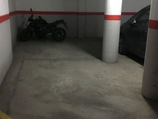 Affitto Posto moto in Avinguda francesc massana 13. Gran plaza de aparcamiento para moto.