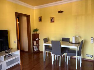 Piso en Passeig valldaura 247. Se vende piso tercero con ascensor muy luminoso y con vistas en