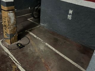 Lloguer Aparcament de moto a Neopatria 84. Alquiler o venta 2 plazas de moto