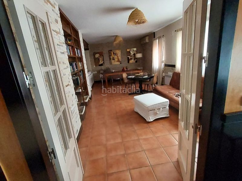 Foto 30edafde-d361-4418-a26d-6e0a9688c8b3. Casa a c. violetas 4 a Écija