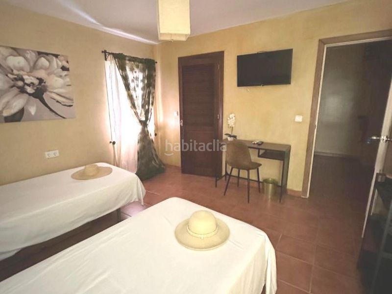 Foto 576aff2c-e750-4d8d-8977-937fae7a37e9. Casa a c. violetas 4 a Écija