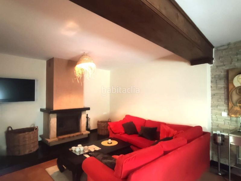 Foto 893e3b04-e40c-45fa-8f84-a6d1c332f615. Casa a c. violetas 4 a Écija